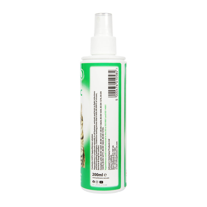 Johnson's Antiseptic Wound Spray for Cats 200ml, side of bottle with barcode