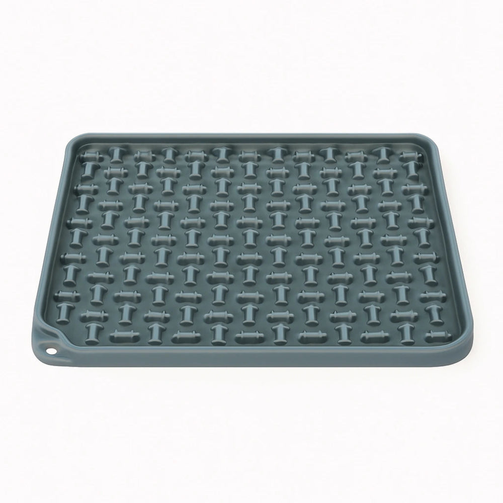 Non-slip feeding mat

