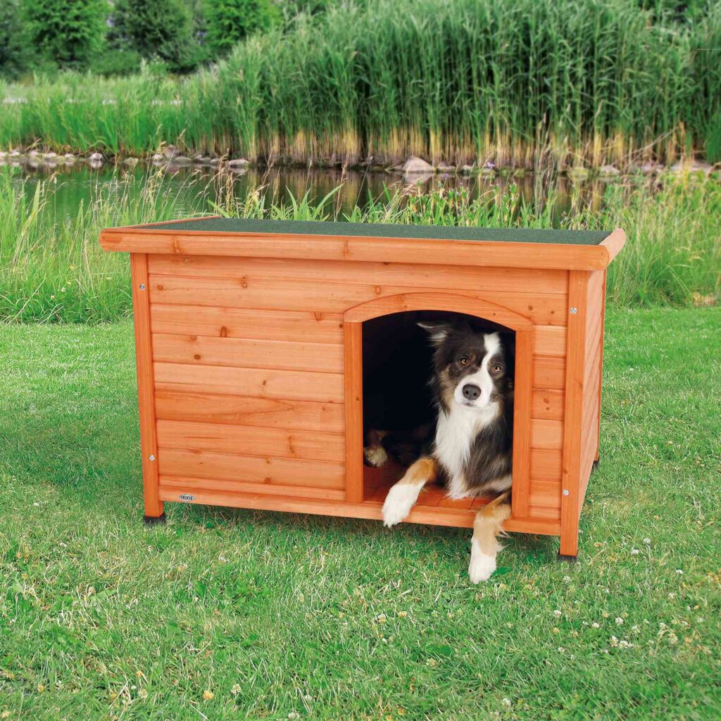 Trixie Classic Natura Dog Kennel M to L with Border Collie in garden