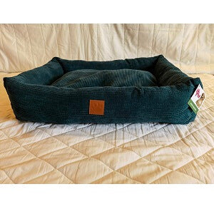 Green plush dog bed - 3 sizes