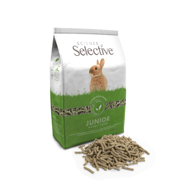 Science Selective Junior Rabbit food bag with nuggets in front